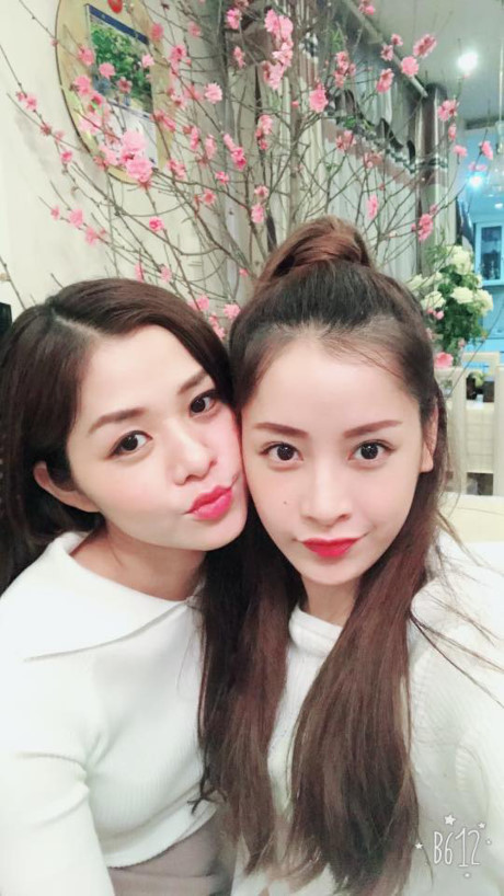 Chị gái Chi Pu, bà mẹ hai con U40 quá xinh khiến hot girl ghen tị - Ảnh 3 Chi gai Chi Pu, ba me hai con U40 qua xinh khien hot girl ghen ti - Anh 3
