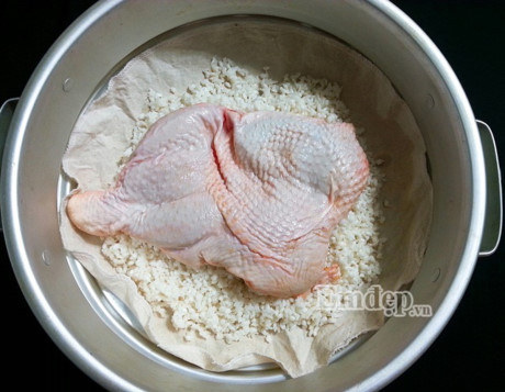 Vào bếp nấu xôi gà ngon tuyệt cho cả nhà ăn sáng - Ảnh 6 Vao bep nau xoi ga ngon tuyet cho ca nha an sang - Anh 6