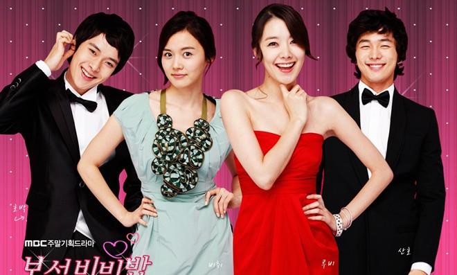 3. Em gái gọi chị gái là Unni (언니)