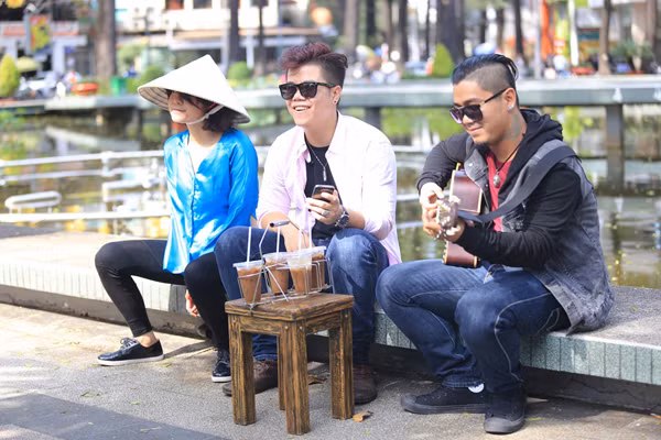 THAI-TRINH-DINH-MANH-NINH-3901-142984545