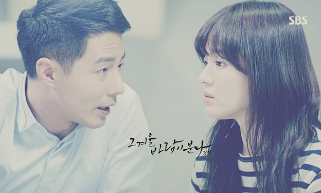 1. Oppa (오빠): Anh. Đây là từ mà các cô gái gọi anh trai hay người yêu.