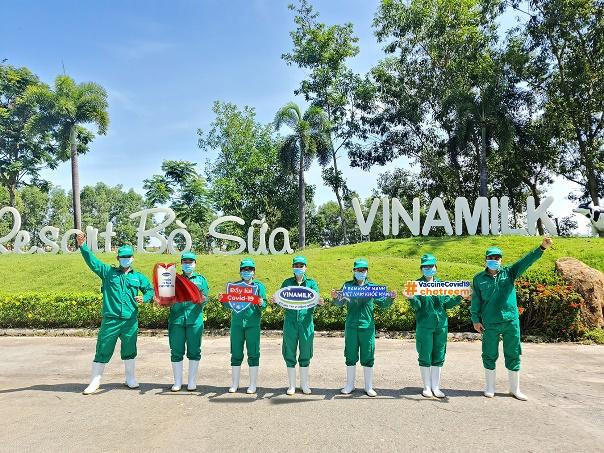 Vinamilk được bình chọn là Nơi làm việc tốt nhất Việt Nam 3 năm liên tiếp. Vinamilk được bình chọn là Nơi làm việc tốt nhất Việt Nam 3 năm liên tiếp.