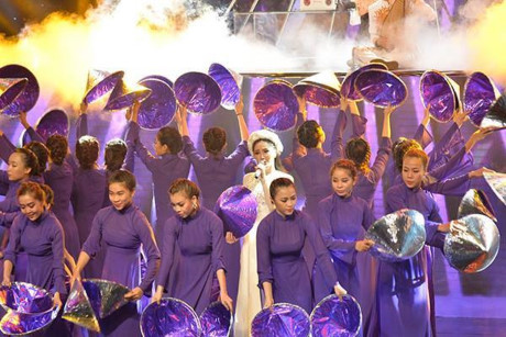 Bảo Thy thắng lớn ở The Remix nhờ fan đông - Ảnh 3 Bao Thy thang lon o The Remix nho fan dong - Anh 3