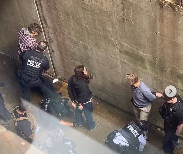 Các nhà hoạt động bảo vệ Đại sứ quán Venezuela được cho là bị phía Mỹ bắt giữ