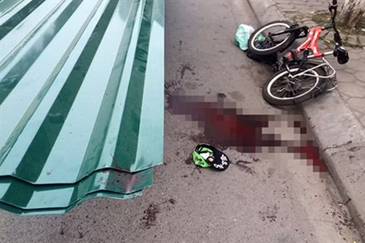 Phụ huynh "kêu trời" sau vụ bé trai bị tôn cứa cổ