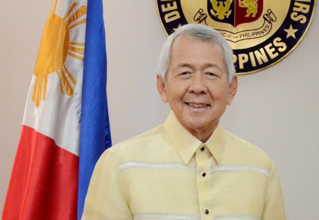 Ngoại trưởng Philippines: Thế giới không nên can thiệp vào cuộc chiến ma túy - Ảnh 1 Ngoai truong Philippines: The gioi khong nen can thiep vao cuoc chien ma tuy - Anh 1