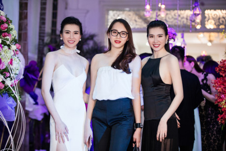Siêu mẫu Ngọc Thạch bất ngờ tái xuất sau thời gian dài Sieu mau Ngoc Thach bat ngo tai xuat sau thoi gian dai
