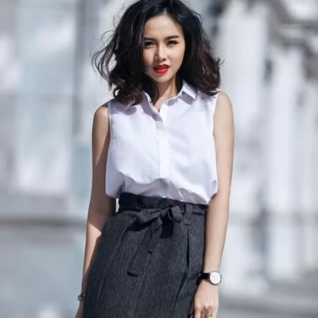 Nhung nu nha bao xinh dep cua V-biz - Anh 8