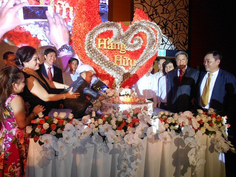 Ngày 21/9 là ngày Chương trình trái tim Hằng Hữu chính thức khởi động, và cũng là ngày sinh sinh nhật con trai vợ chồng ông Dũng "lò vôi"