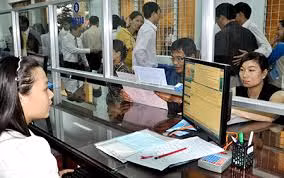 Nộp bằng đại học, có được chuyển xếp lương?