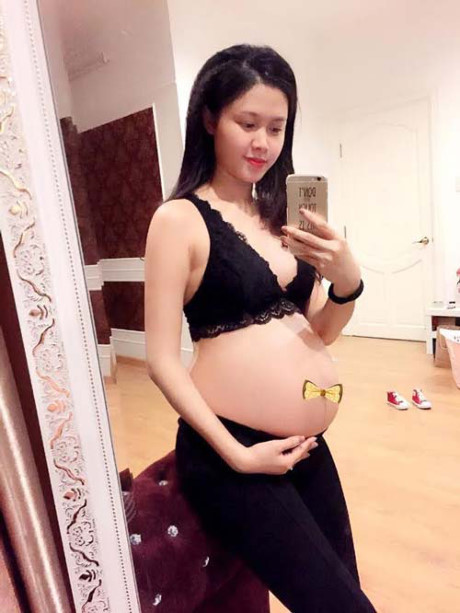 Nhan sắc thay đổi của sao Việt khi mang thai, sinh con - Ảnh 18 Nhan sac thay doi cua sao Viet khi mang thai, sinh con - Anh 18