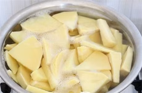 Mat troi lam mon canh ga nau mang chua dai ca nha - Anh 1