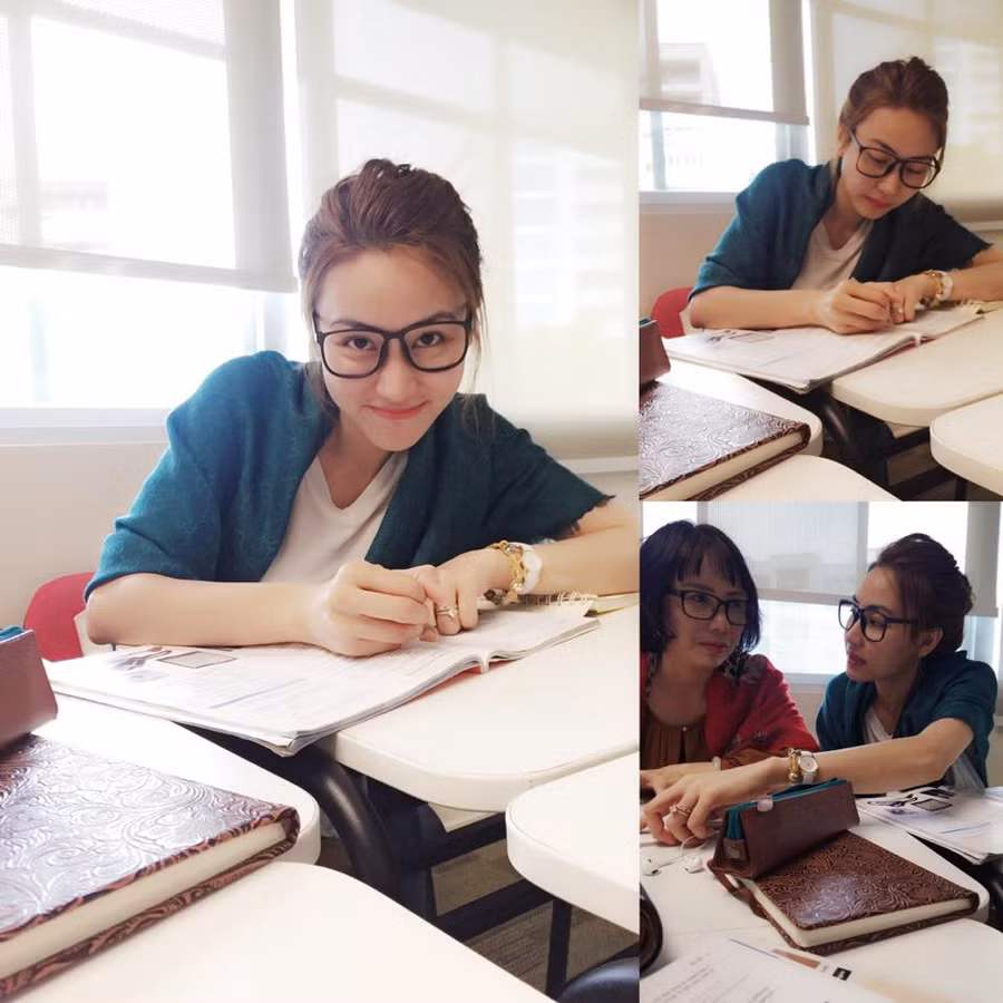 Elly Trần diện áo yếm cực Tây, MC Quỳnh Chi khoe vòng 1 nóng bỏng