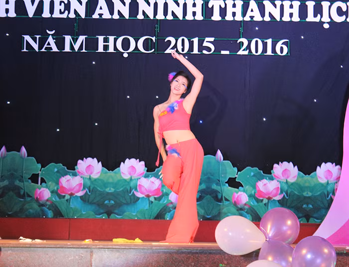 Hoa khôi Học viện An ninh
