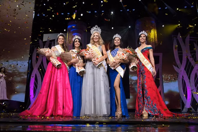 Người đẹp Australia đăng quang Hoa hậu Toàn cầu ảnh 2