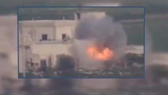 Hình ảnh nhóm phiến quân thánh chiến Hay’at Tahrir Al-Sham bắn tên lửa vào quân đội Syria