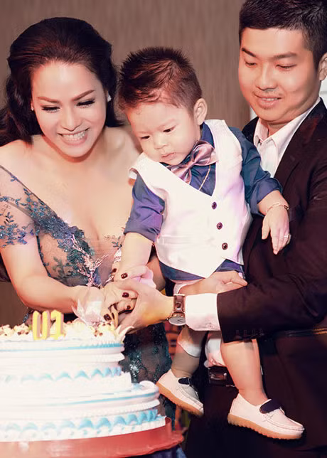 Nhung bua tiec thoi noi hoanh trang co 