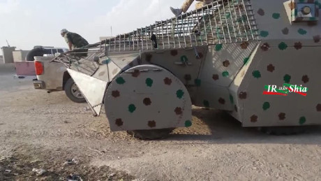 Xem xe bọc thép tự chế siêu dị của ISIS tại Iraq - Ảnh 1 Xem xe boc thep tu che sieu di cua ISIS tai Iraq - Anh 1