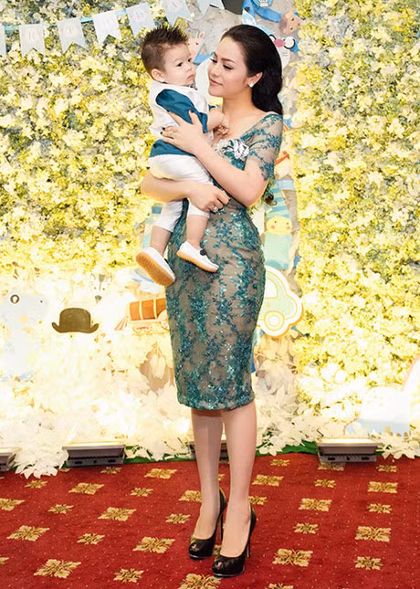 Nhung bua tiec thoi noi hoanh trang co 