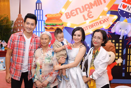 Nhung bua tiec thoi noi hoanh trang co 