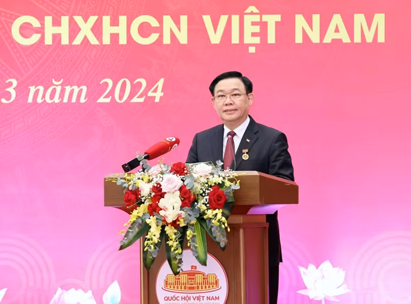 Chủ tịch Quốc hội Vương Đình Huệ phát biểu. (Ảnh: Nhan Sáng/TTXVN)