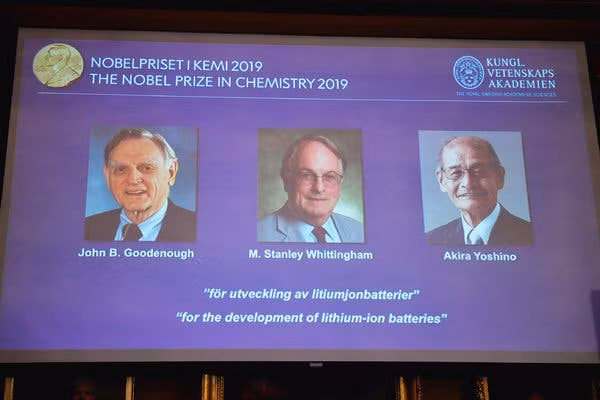 3 nhà khoa học đoạt giải Nobel Hóa học 2019.