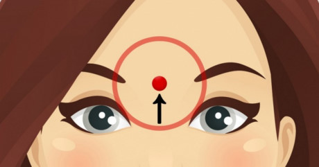 Điều kỳ diệu gì sẽ xảy ra nếu bạn massage điểm này trên trán? - Ảnh 1 Dieu ky dieu gi se xay ra neu ban massage diem nay tren tran? - Anh 1