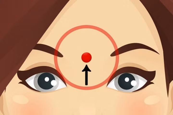 Điều kỳ diệu gì sẽ xảy ra nếu bạn massage điểm này trên trán?