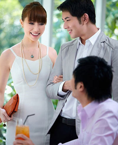 Cái miệng đàn bà luôn thích chê chồng ảnh 1 Đàn bà luôn thích chê chồng - 2