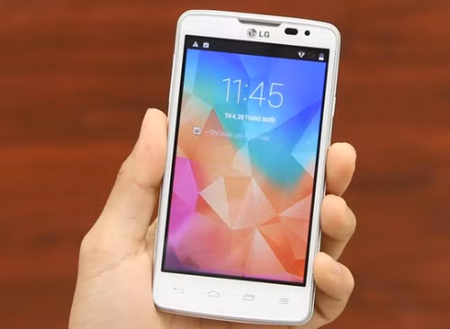 Đại diện L60 đến từ thương hiệu LG. polyad