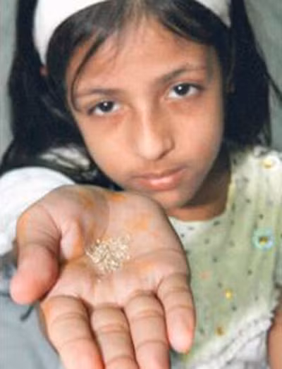 Fatima - cô gái khóc ra pha lê