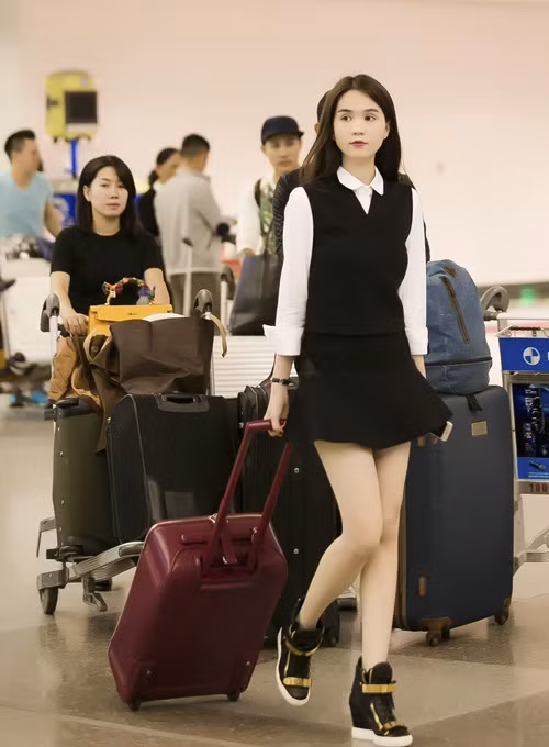 Hình ảnh: Hà Hồ cổ điển, Ngọc Trinh 