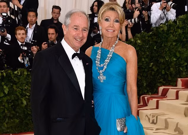 Tỷ phú Stephen A Schwarzman và vợ