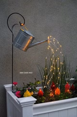 Những giọt nước phát sáng