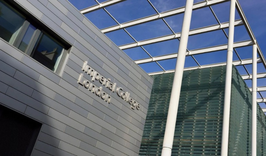 8. Trường Imperal College London (Anh): Ngôi trường chuyên về khoa học và kỹ thuật này đã thể hiện sự tiến bộ của mình khi vượt lên một bậc trong bảng xếp hạng năm ngoái. 8. Trường Imperal College London (Anh): Ngôi trường chuyên về khoa học và kỹ thuật này đã thể hiện sự tiến bộ của mình khi vượt lên một bậc trong bảng xếp hạng năm ngoái.