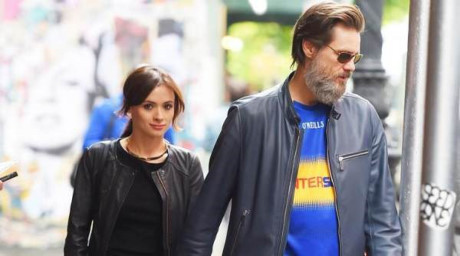 Danh hài Jim Carrey bị kiện vì cung cấp thuốc cho bạn gái tự tử - Ảnh 1 Danh hai Jim Carrey bi kien vi cung cap thuoc cho ban gai tu tu - Anh 1