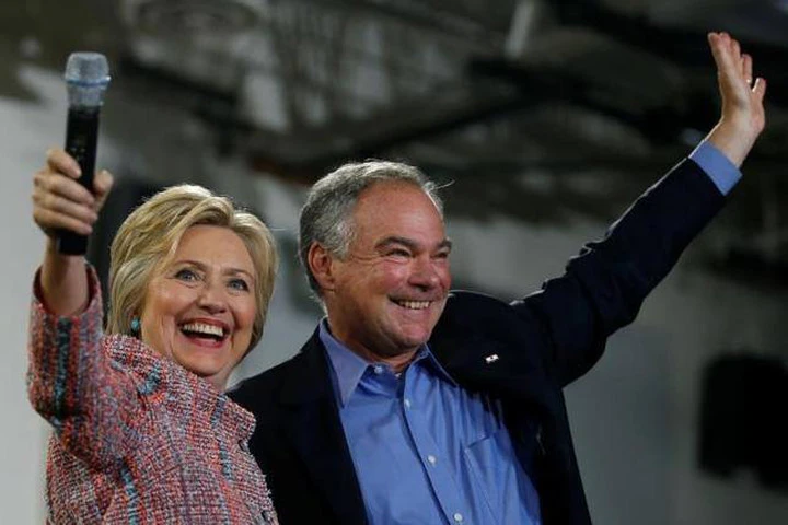 Bà Clinton công bố TNS Tim Kaine là ứng viên phó tổng thống