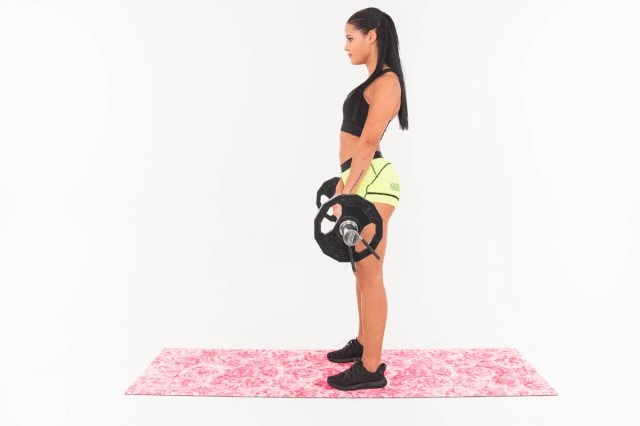 5 bài tập với tạ giúp tăng chiều cao