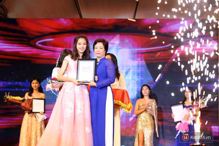 Tưng bừng “Ngày hội anh tài” trường Amsterdam