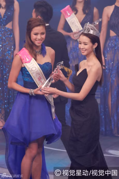 Can canh nhan sac ruc ro cua Tan hoa hau Hong Kong 2016 - Anh 10