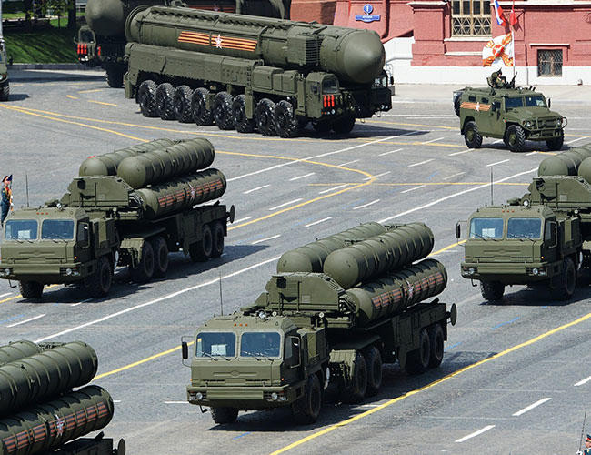 Hệ thống phòng thủ tên lửa S-400. (Ảnh: hurriyetdailynews)