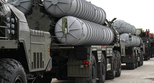 Hệ thống phòng thủ S-400