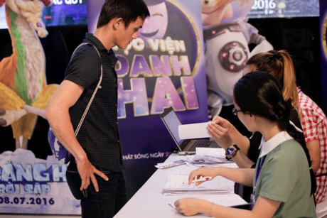 Hồng Đào, Lý Hải chung tay đào tạo diễn viên hài kịch - Ảnh 4 Hong Dao, Ly Hai chung tay dao tao dien vien hai kich - Anh 4