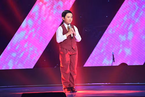 Tập 4 Giọng hát Việt nhí 2015: 4 ghế nóng “sởn da gà” vì cậu bé đờn ca tài tử