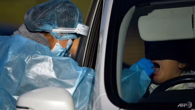 Xét nghiệm Covid-19 ở Australia.