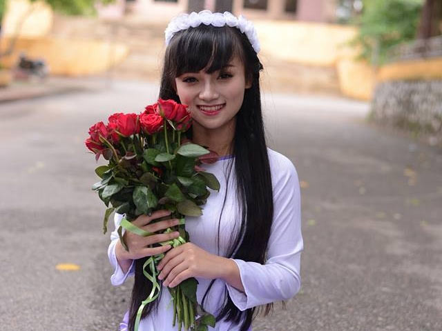 Hotgirl người Dao nhà nghèo nhưng hiếu học hình ảnh 1 hotgirl nguoi dao nha ngheo nhung hieu hoc hinh anh 1