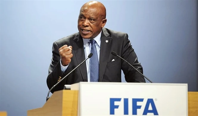 Bạn tù của Nelson Mandela tranh cử Chủ tịch FIFA