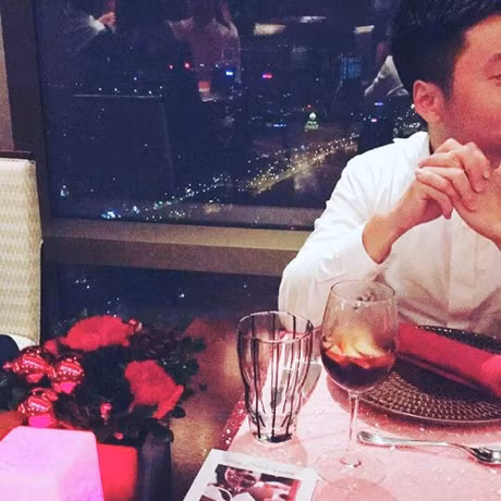 MC Mai Ngoc dep rang ngoi hau dam cuoi, viet tam thu on lai 11 nam yeu chong - Anh 3