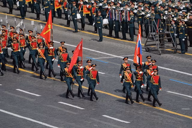 Dàn khí tài Nga xuất hiện trong buổi diễn tập lễ duyệt binh kỷ niệm Ngày chiến thắng ảnh 9