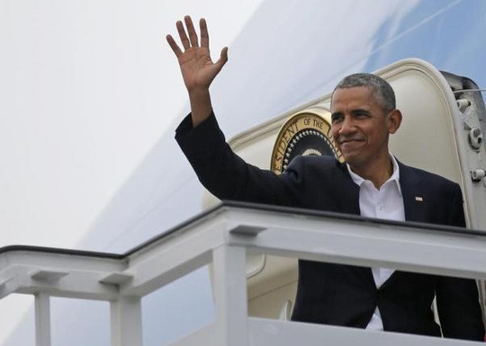Ông Fidel Castro chỉ trích Tổng thống Obama ảnh 2 Ông Obama tại sân bay quốc tế ở Havana hôm 22-3. Ảnh: Reuters